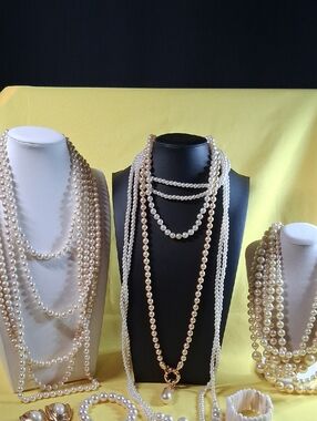 Faux Pearls Jewelry Lot